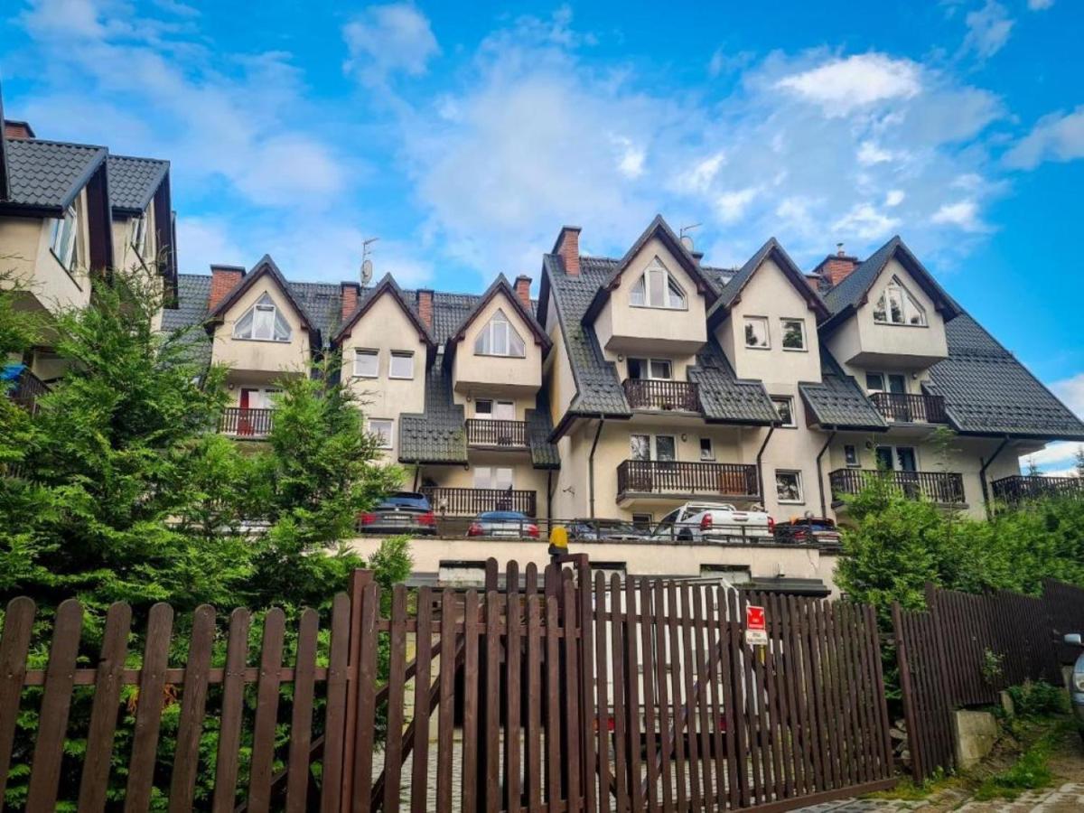 Apartament Luksik Stroma 4a Apartment Zakopane Bagian luar foto